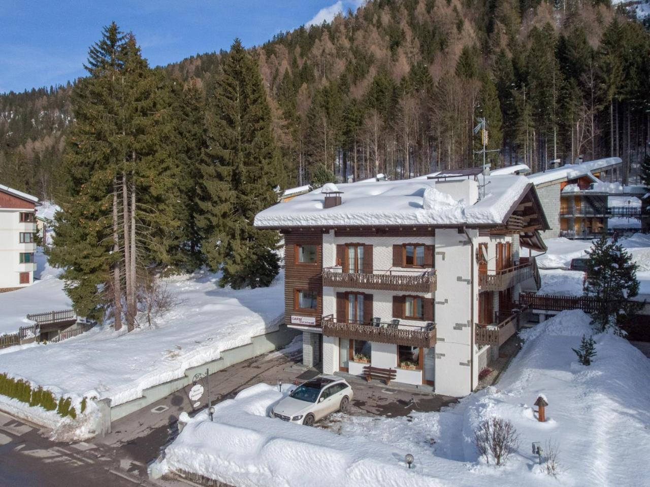 Garni Bucaneve Madonna di Campiglio Ngoại thất bức ảnh