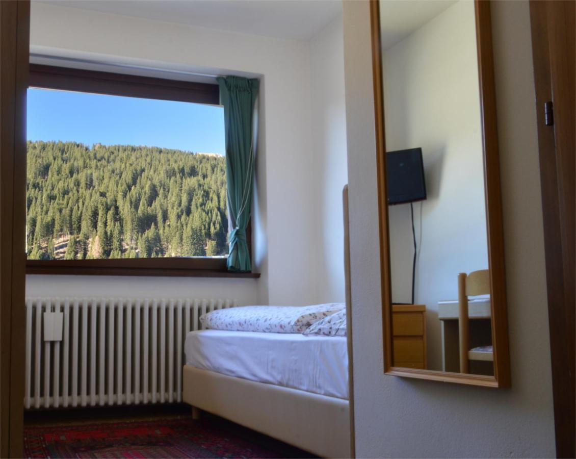 Garni Bucaneve Madonna di Campiglio Ngoại thất bức ảnh
